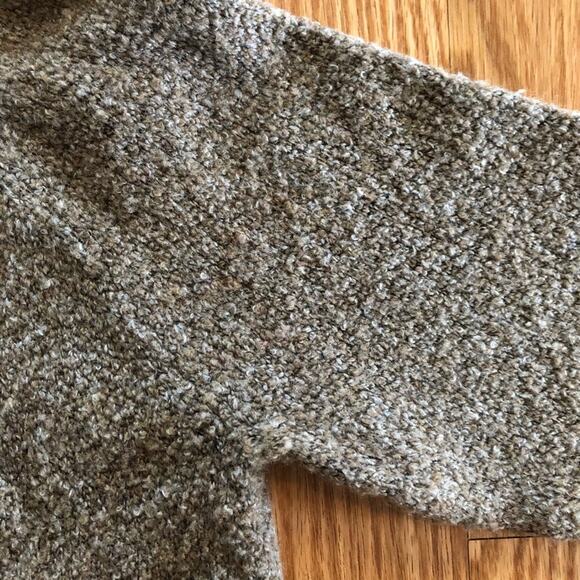L.L. Bean Brown Wool Cowl Sweater Womens Medium Petite - Picture 4 of 10